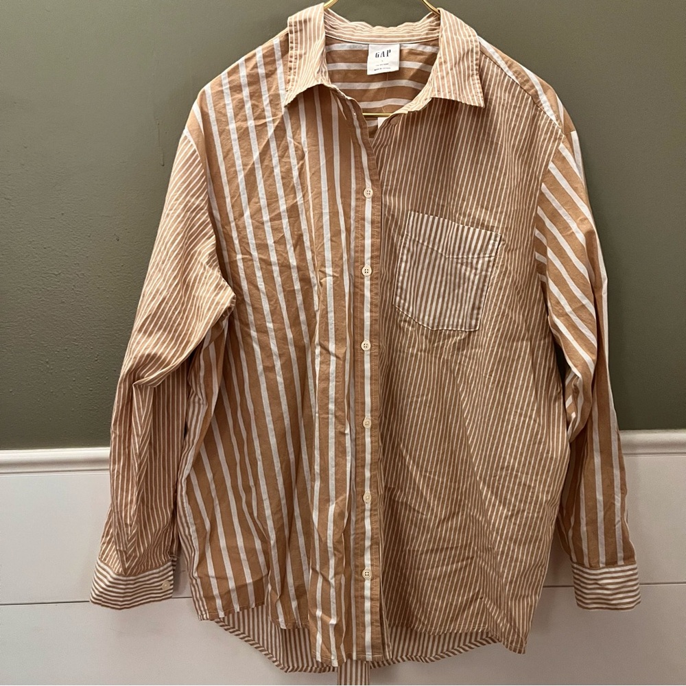 NWT GAP Women’s "The Big Shirt" Beige Stripe Large Academia Nautical Classic